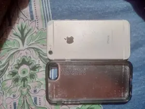 অ্যাপল আইফোন ৬ ১৬ জিবি হোয়াইট