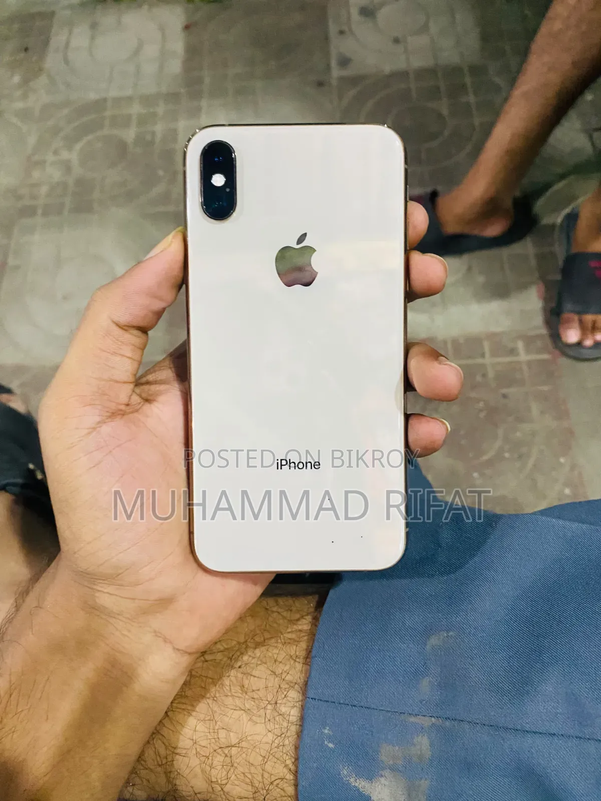 Apple iPhone XS Max ২৫৬ জিবি সাদা