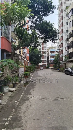 সোহরাব রিয়েলটি, উত্তরায় ২০ বেডরুমের বাড়ি বিক্রয়ের জন্য