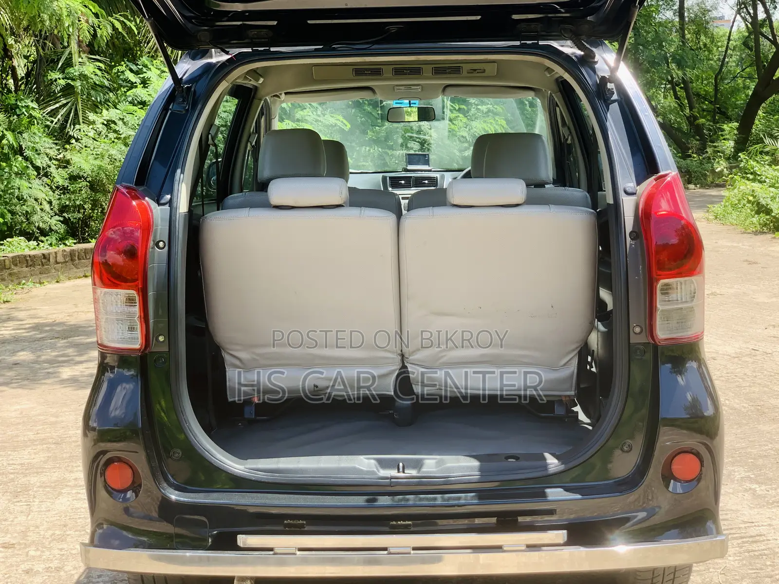 Toyota Avanza 2012 Gray