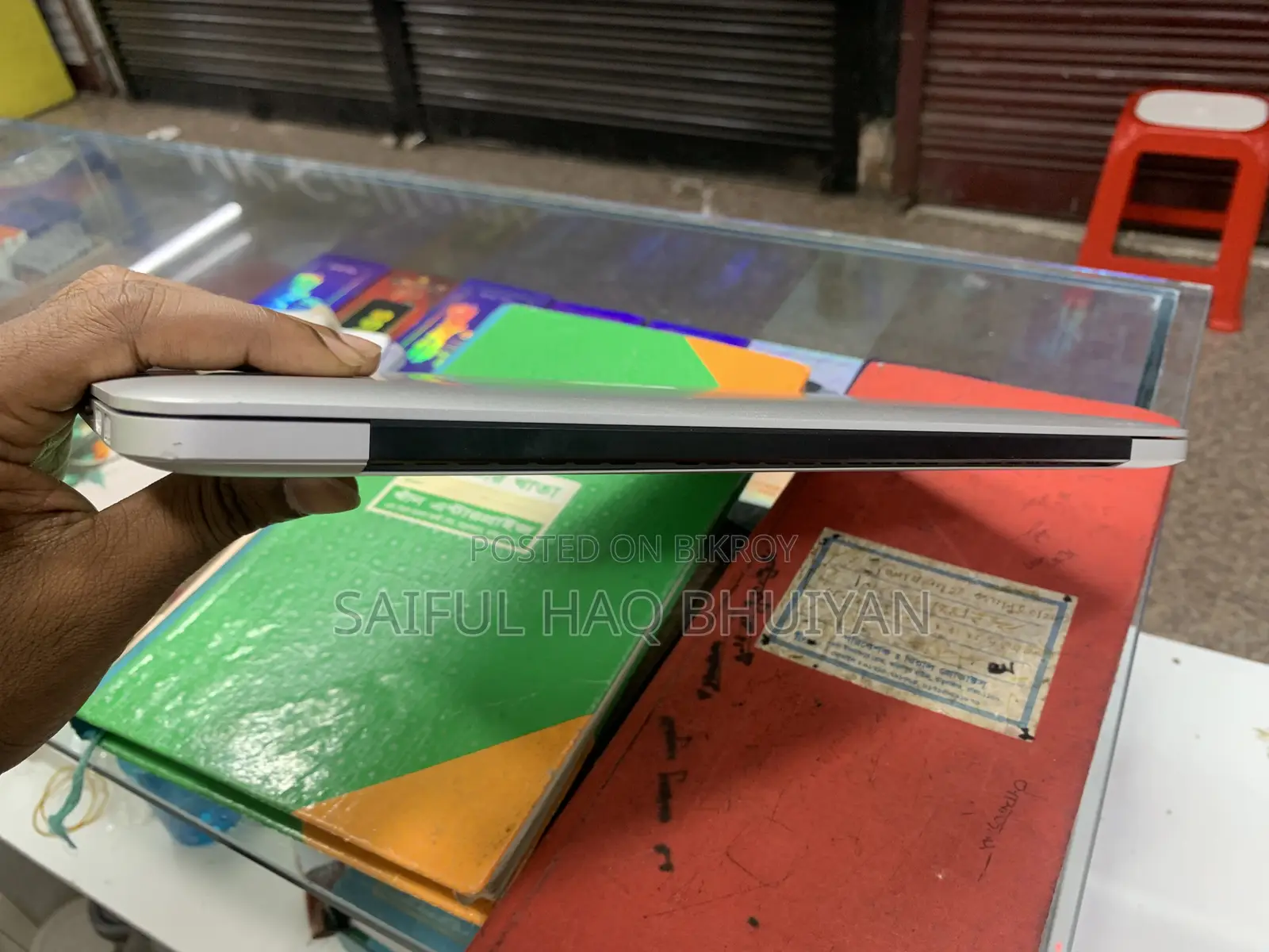 ল্যাপটপ অ্যাপল ম্যাকবুক প্রো ২০১৬ ৮জিবি ইন্টেল কোর আই৭ এসএসডি ৫১২জিবি