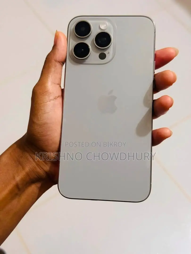 অ্যাপল আইফোন ১৫ প্রো ম্যাক্স ২৫৬ জিবি