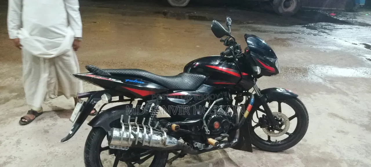 Bajaj Pulsar 150 2016 Black
