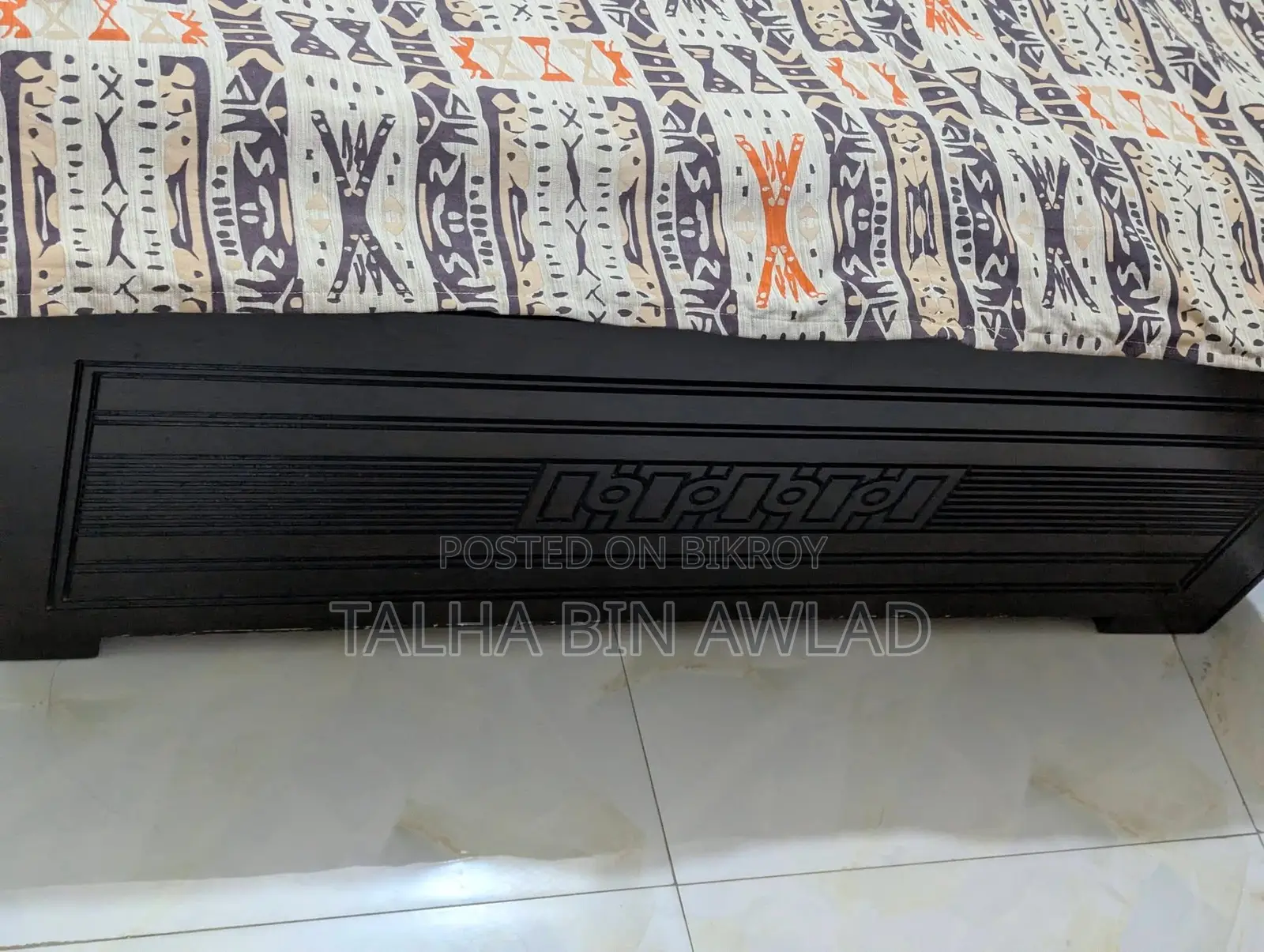(7x4)feet Bed