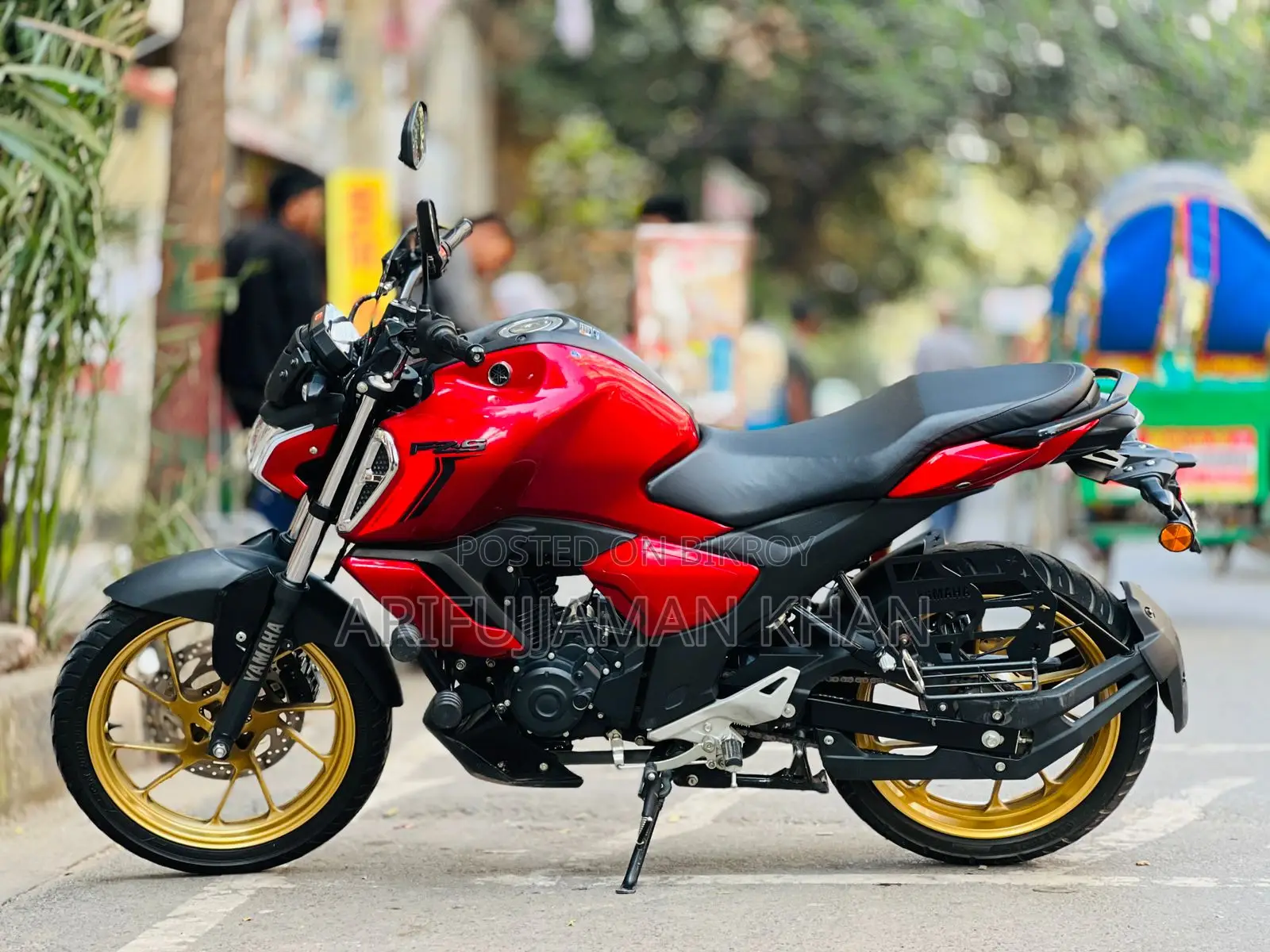 Yamaha FZS V4 2025 Red