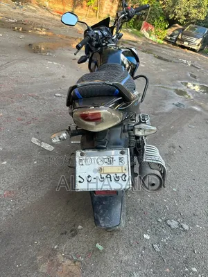 টিভিএস স্ট্রাইকার ১২৫ ২০২০ ব্লু