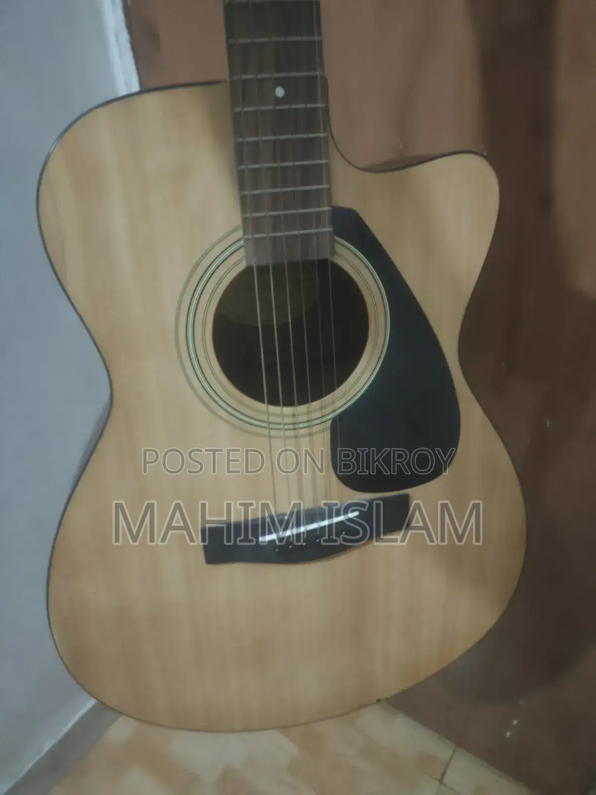 Guitar Used Like New