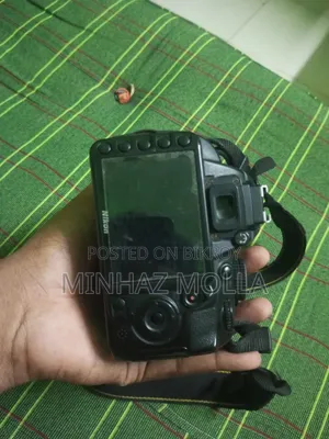 Nikon 3100D