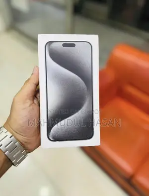 অ্যাপল আইফোন ১৫ প্রো ম্যাক্স ২৫৬ জিবি হোয়াইট