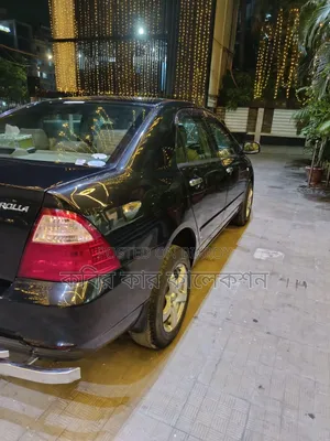 টয়োটা করোলা ২০০৫ কালো