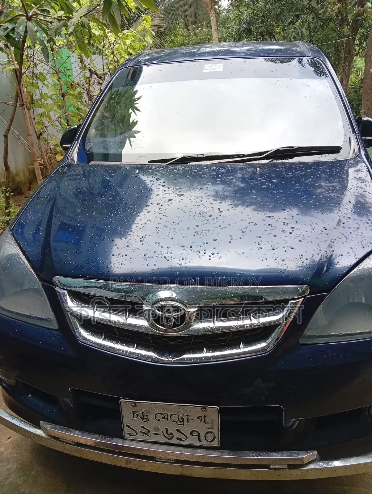 টয়োটা আভাঞ্জা ২০১১ ব্লু