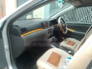 Toyota Corolla 2005 Silver