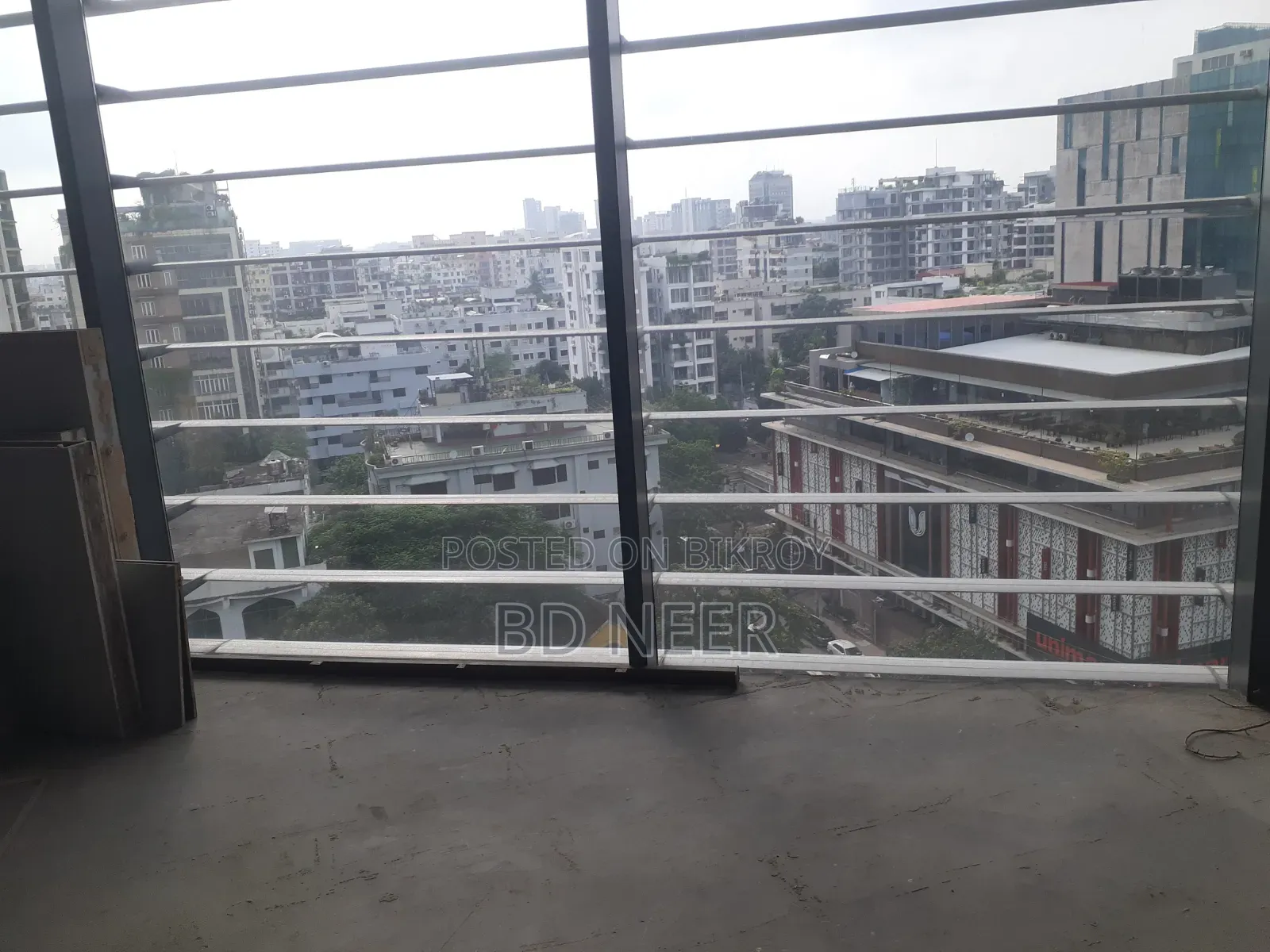 গুলশান এভিনিউতে সেন্ট্রাল এসি সহ ৯২৩০ বর্গফুটের বাণিজ্যিক অফিস ভাড়ার জন্য