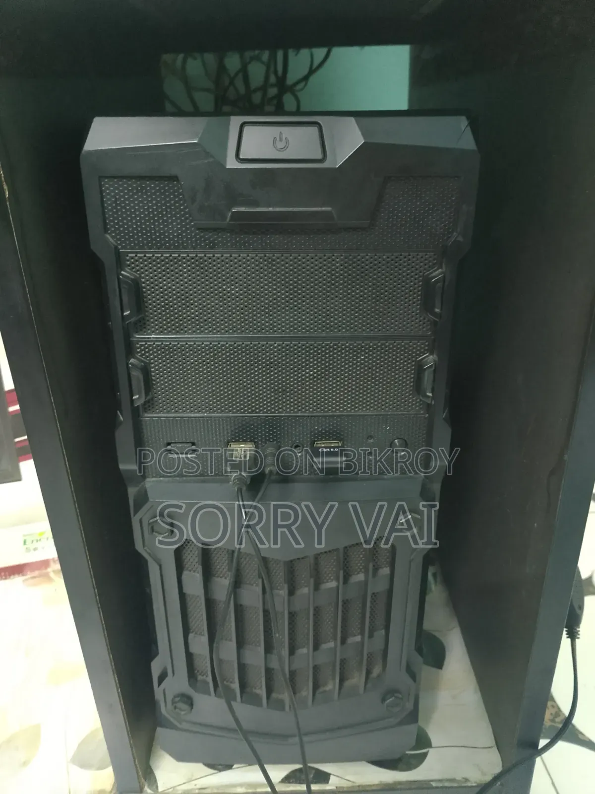Desktop Computer 4GB Intel Core 3 HDD+SSD 512GB