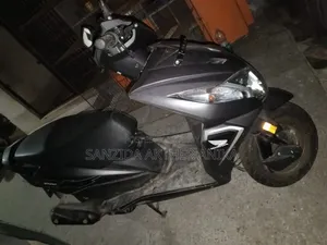 নতুন হোন্ডা ডিও ২০২৫ গ্রে