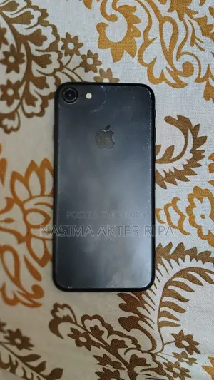 Apple iPhone 7 32 GB Gray