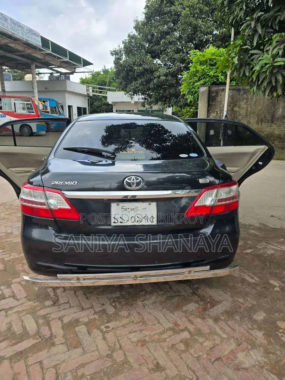 টয়োটা প্রিমিও ২০১০ ব্ল্যাক