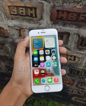 অ্যাপল আইফোন ৬এস ১৬ জিবি সিলভার