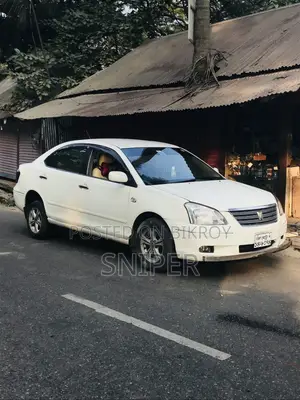 টয়োটা প্রমিও ২০০৩ সাদা