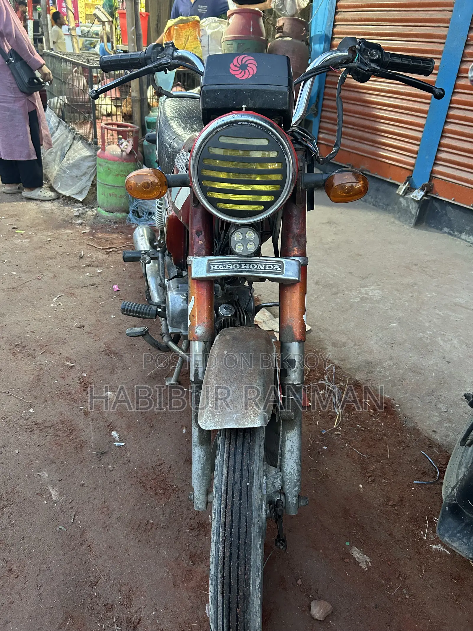 Hero Dawn 100 2014 Red