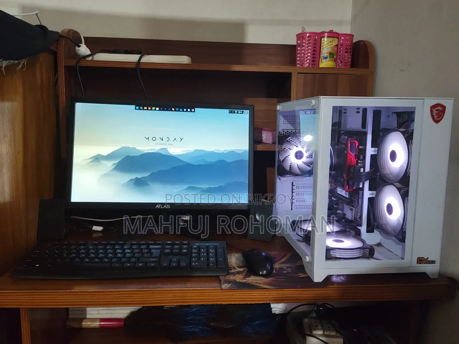 Desktop Computer MSI Model 16GB AMD Ryzen 5 SSD 512GB