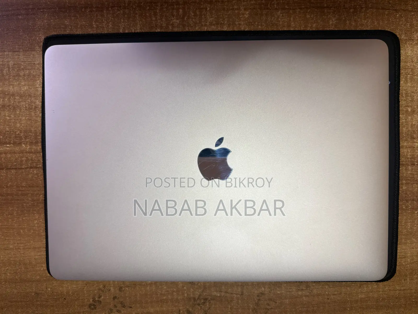 Laptop Apple MacBook Pro 2017 8GB Intel Core i5 SSD 256GB