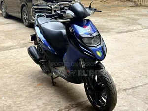 New Aprilia SR 2020 Blue