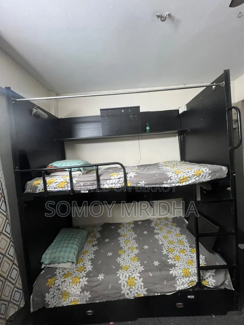 Double/Hostel Bed With Almari