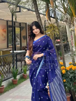 চান্দেরি সিল্ক শাড়ি উইথ ব্লাউজ পিস