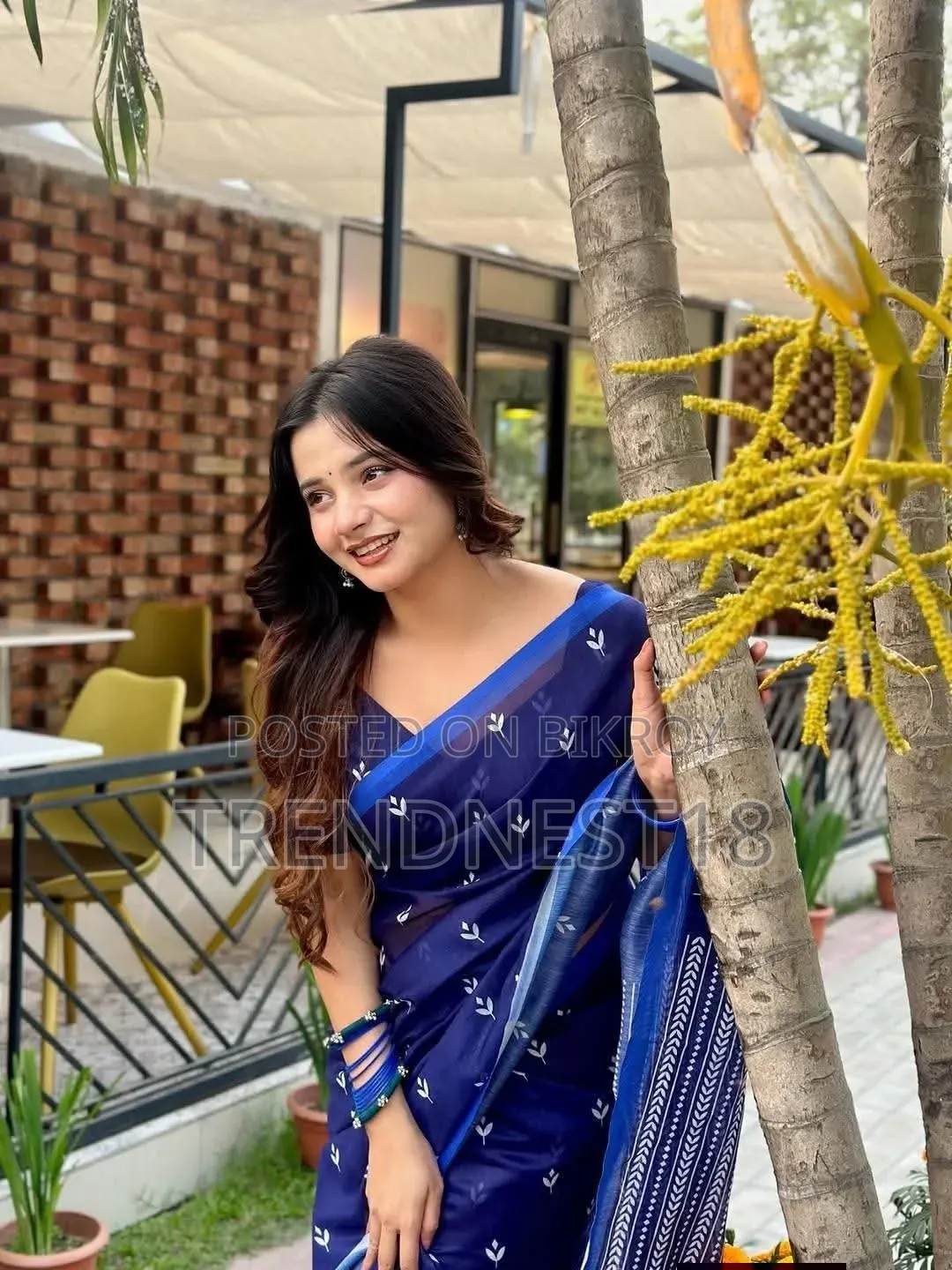 চান্দেরি সিল্ক শাড়ি উইথ ব্লাউজ পিস
