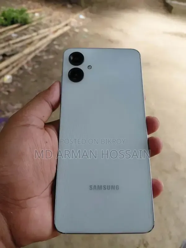 New Samsung Galaxy A06 64 GB White