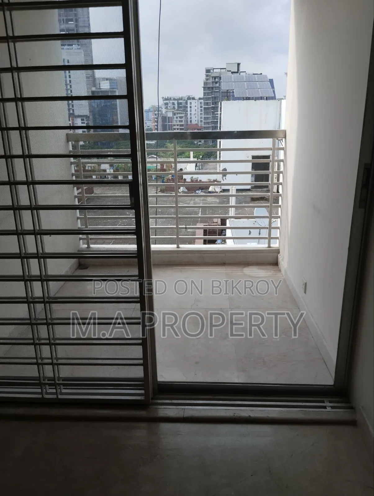 4 Bedrooms Apartment in Navana, Gulshan for rent