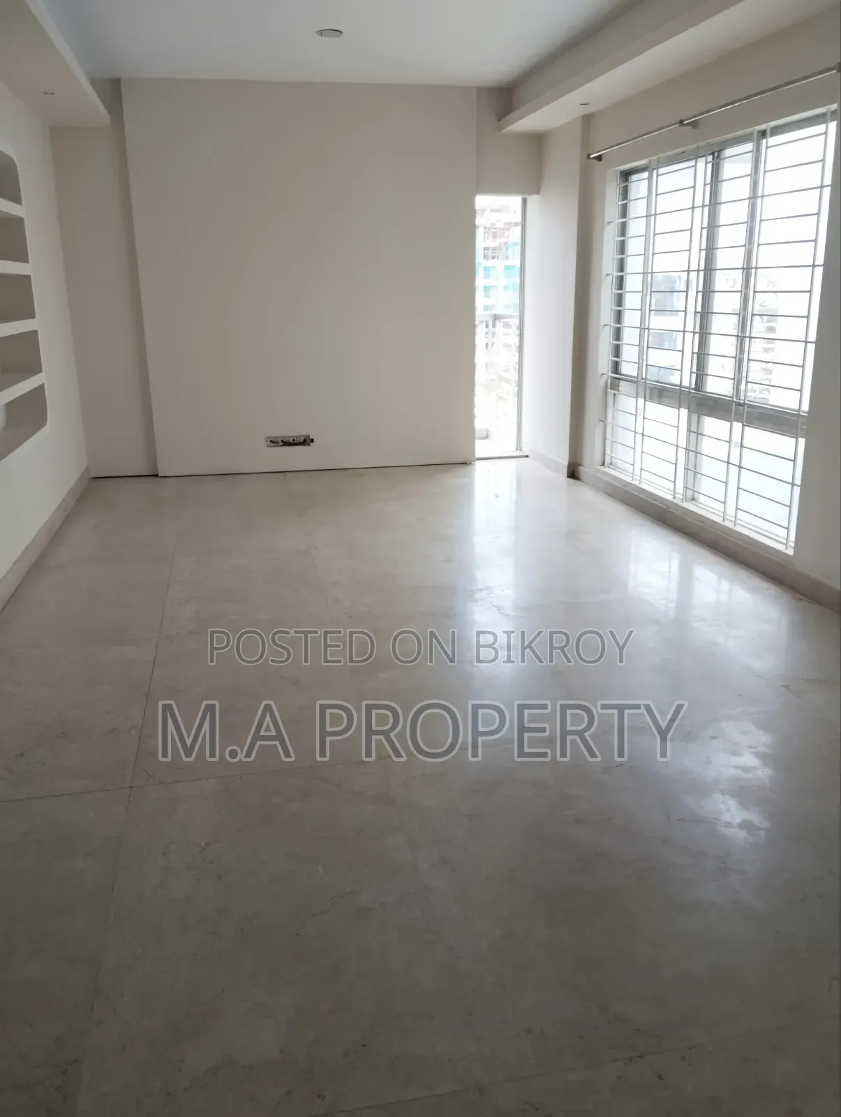 4 Bedrooms Apartment in Navana, Gulshan for rent
