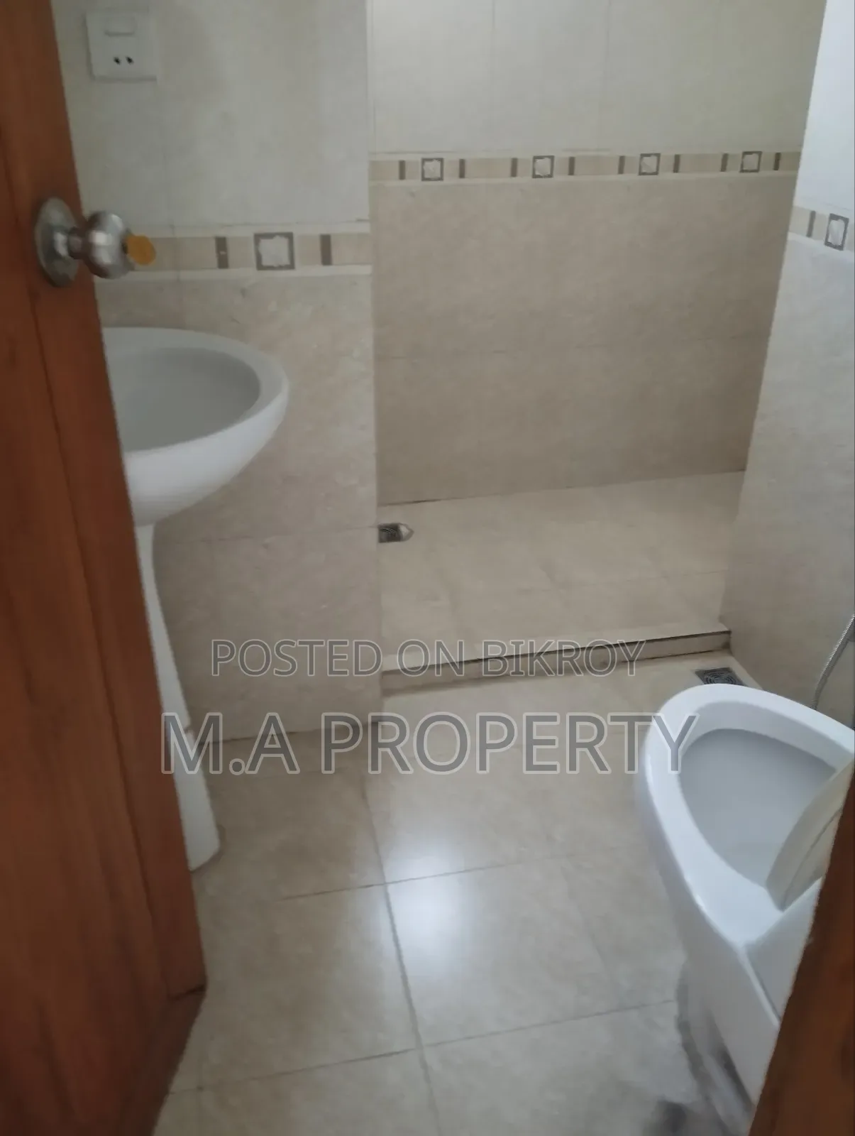 4 Bedrooms Apartment in Navana, Gulshan for rent
