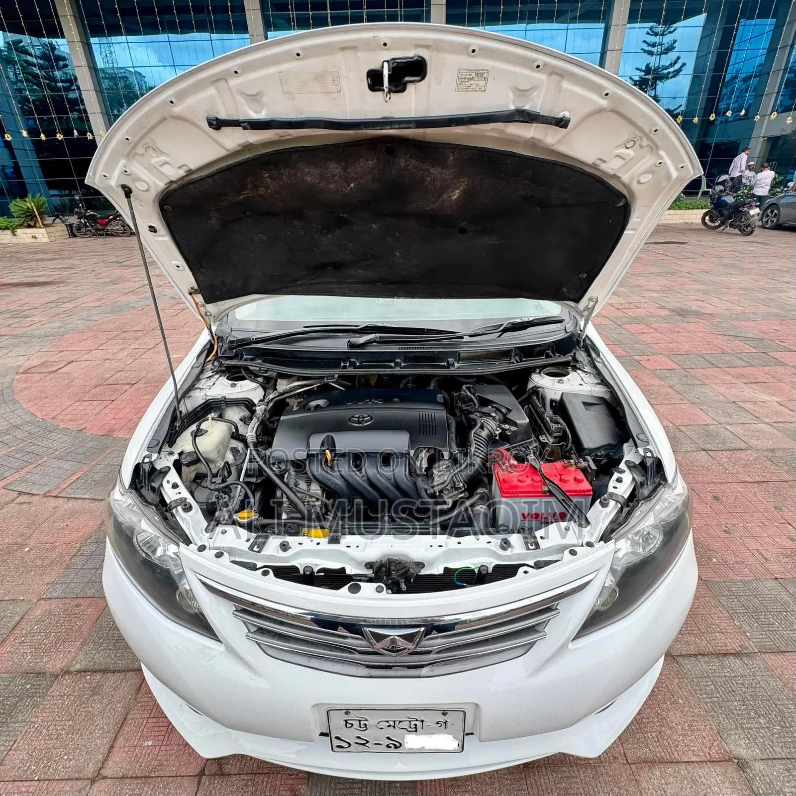 টয়োটা অ্যালিয়ন ২০১১ হোয়াইট