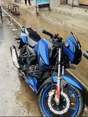 TVS Apache RTR 160 2V 2017 Blue