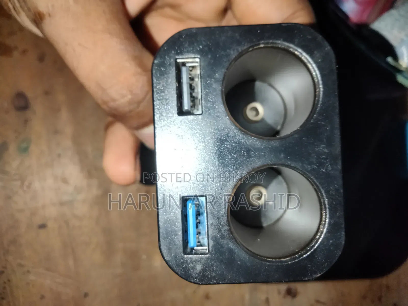 Car Charger Y34Q