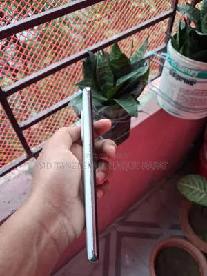 Samsung Galaxy S20 128 GB White