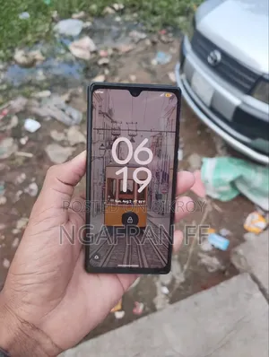 Google Pixel 6a 128 GB Black