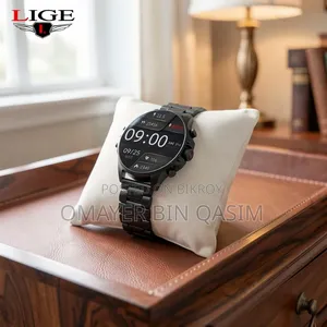 Luxurious Flat Display Bluetooth Calling Waterproof Smartwatch S1