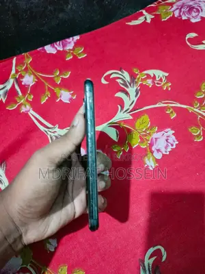 অ্যাপল আইফোন এক্স ২৫৬ জিবি ব্ল্যাক