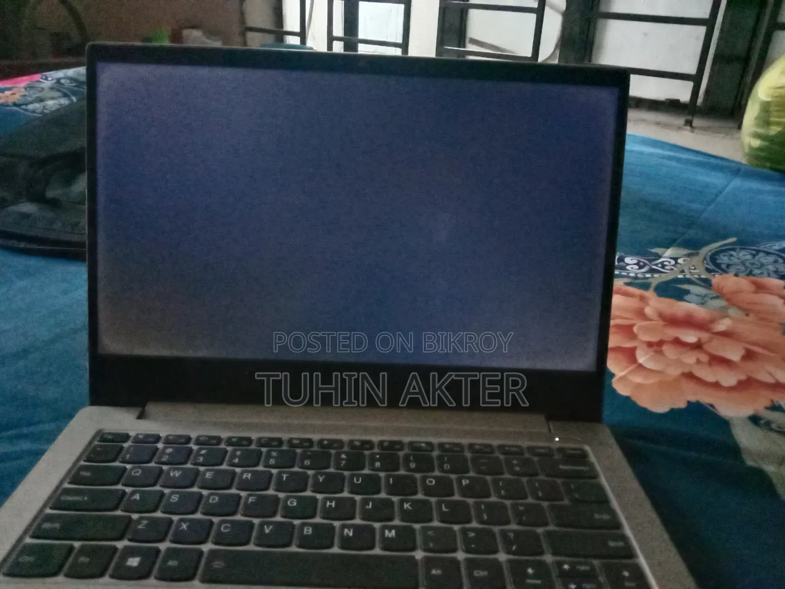 Laptop Lenovo 300e 8GB Intel Core i5 eMMC 256GB