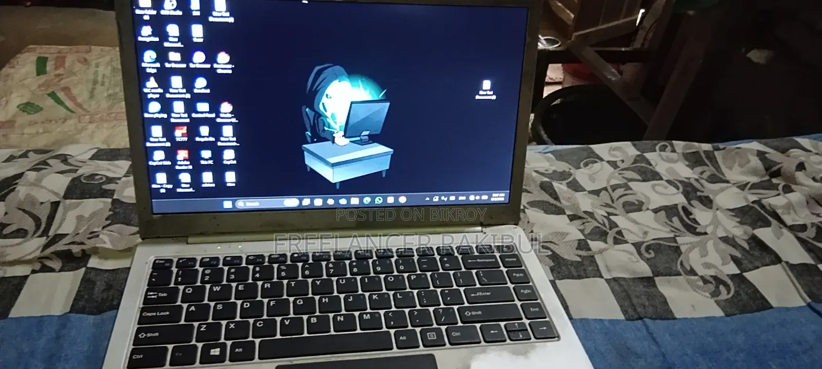 Laptop 8GB Intel Core i3 SSD 128GB