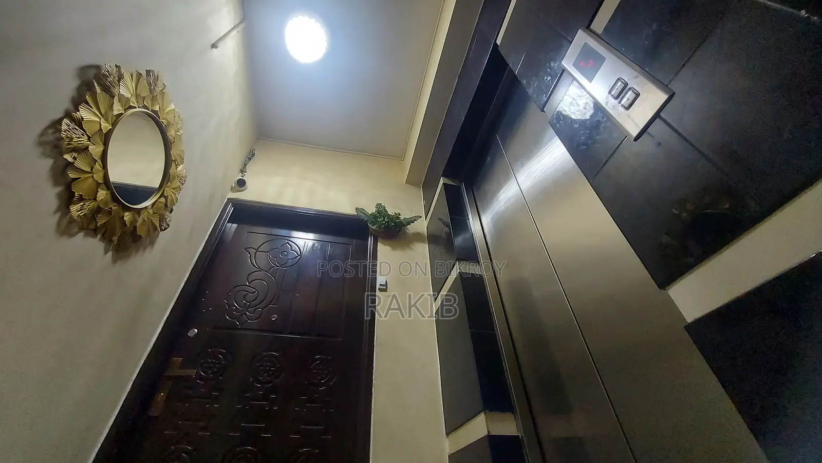 খিলগাঁওয়ে অবস্থিত ৫ বেডরুমের অ্যাপার্টমেন্ট বিক্রয়