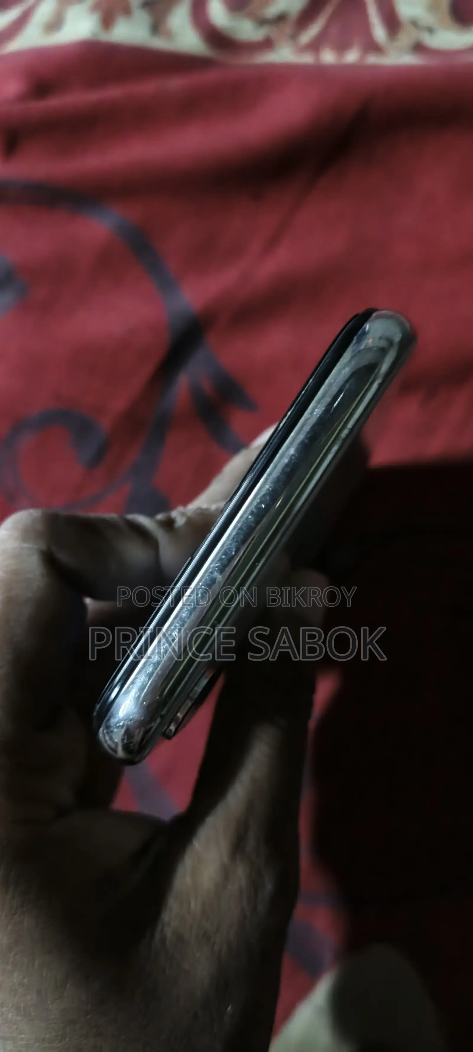 অ্যাপল আইফোন এক্স ২৫৬ জিবি হোয়াইট