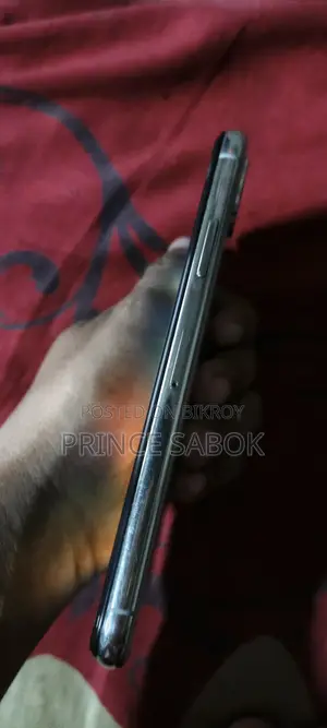 অ্যাপল আইফোন এক্স ২৫৬ জিবি হোয়াইট