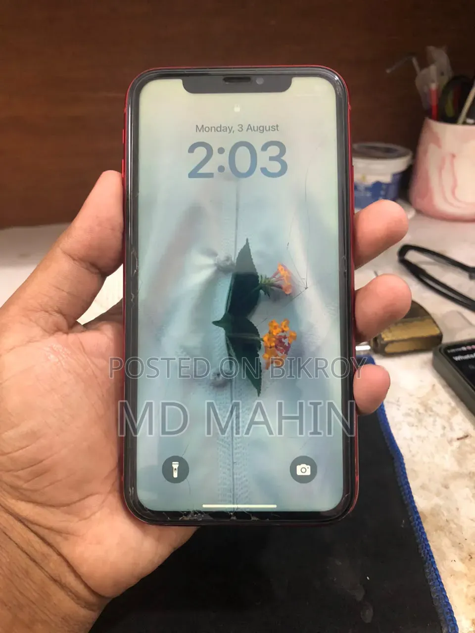 Apple iPhone XR 64 GB Red
