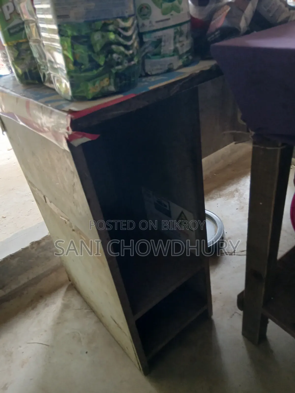 টেবিল বিক্রি করা হবে