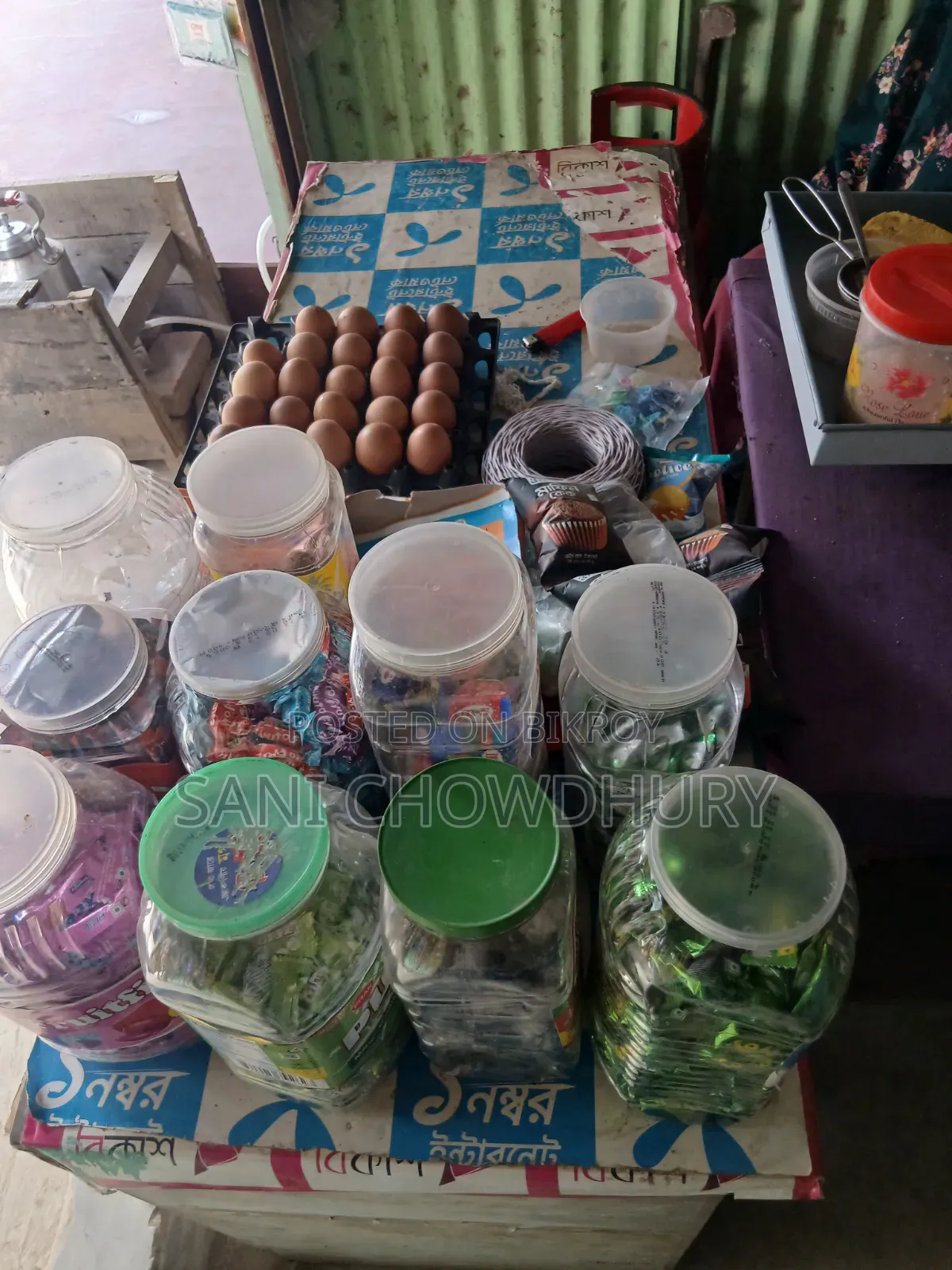 টেবিল বিক্রি করা হবে