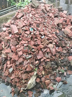 এক নাম্বার ভাঙ্গা ইট বিক্রয়